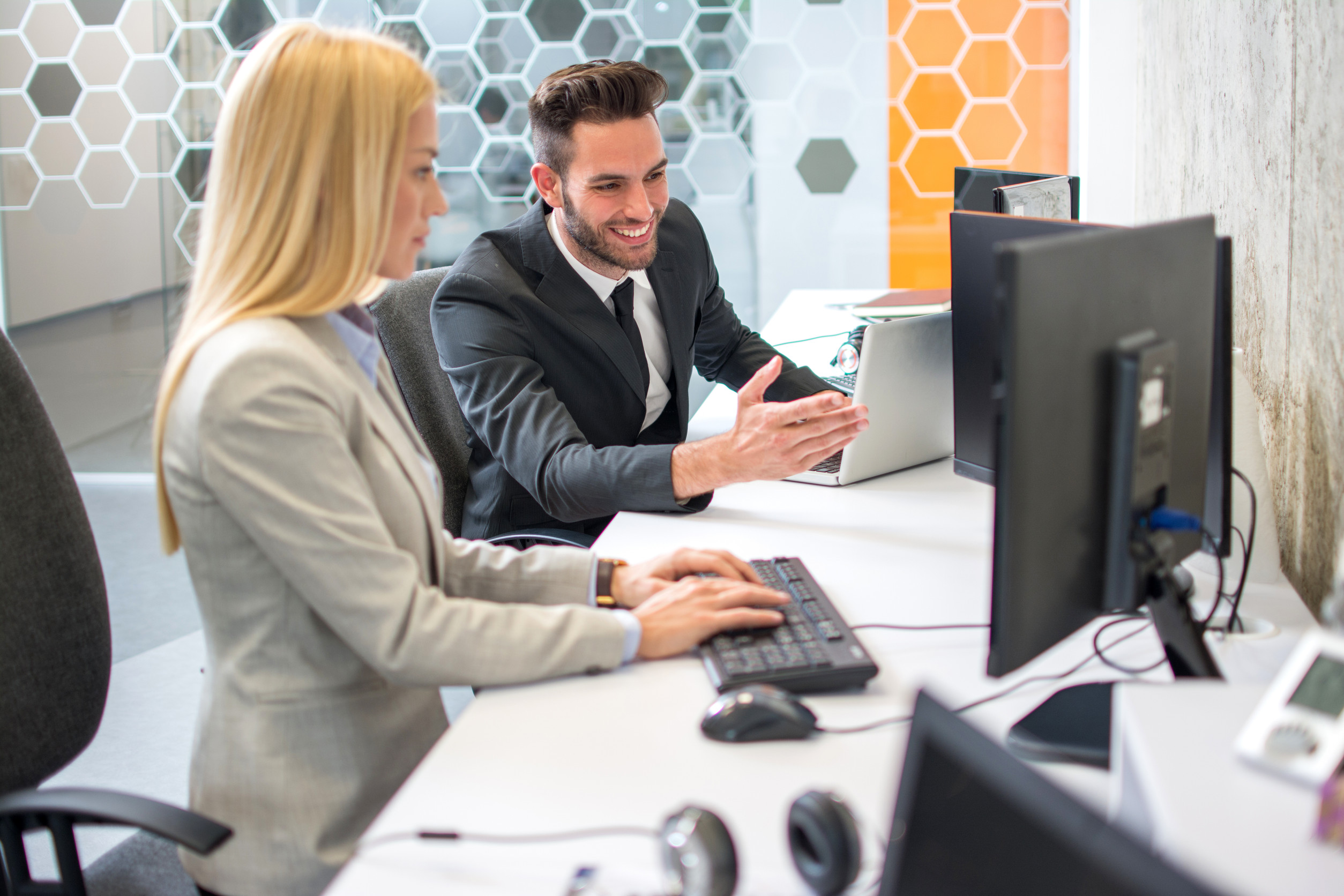 Cashflow accounting services and business value support